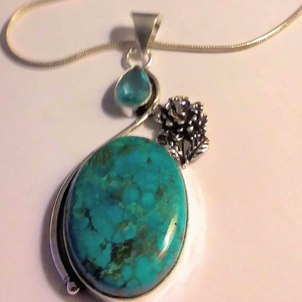 Stunning 925 Sterling Silver Topaz Turquoise Necklace 98$